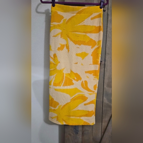 ZARA yellow orange high waisted jacquard Knit Stretch midi skirt. Size Small - Picture 6 of 13